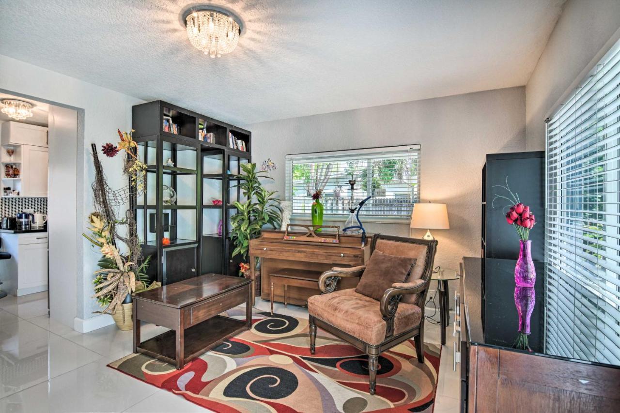 Holiday home Shady And Eclectic Lauderdale Dwelling With Yard!