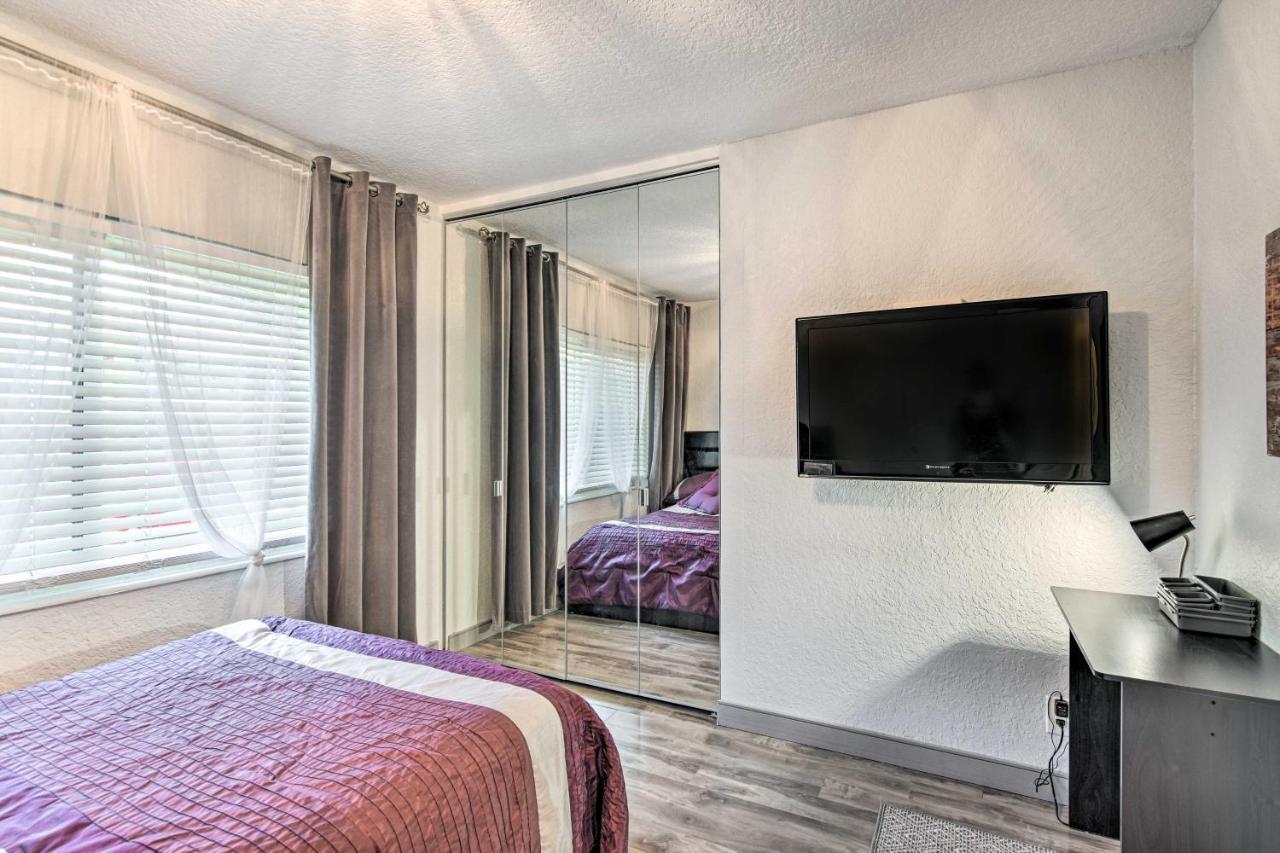 Holiday home Shady And Eclectic Lauderdale Dwelling With Yard! *